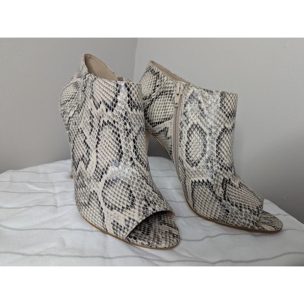 Charles Jourdan Valentine Booties 10 Snakeskin Peep Toe Heels Ankle Designer